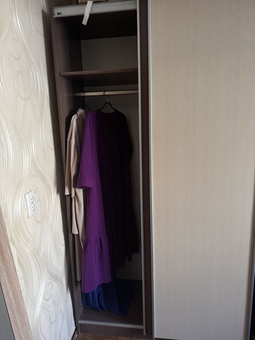 Гарнитур (шкаф, кровать, стол)