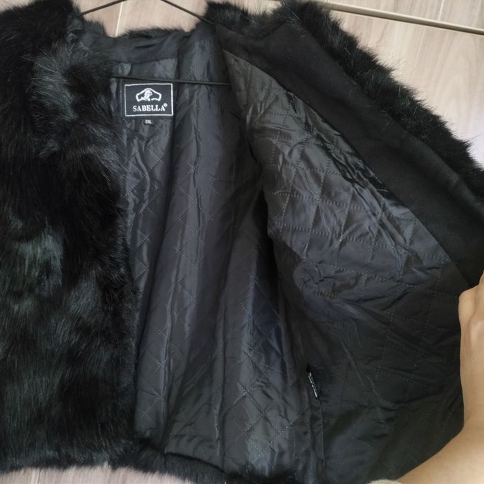 Калта шуба сотилади