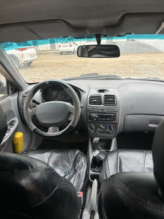 Продам машину hyundai accent 2005
