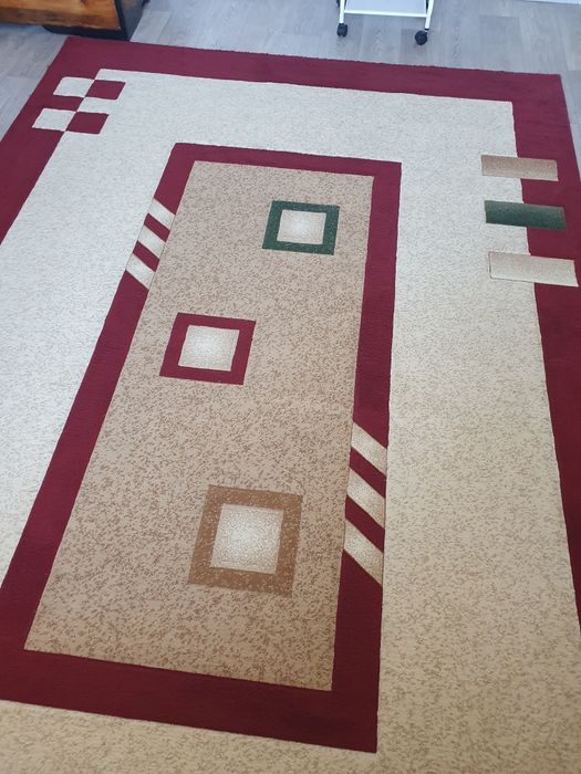 Продам ковёр 2×3