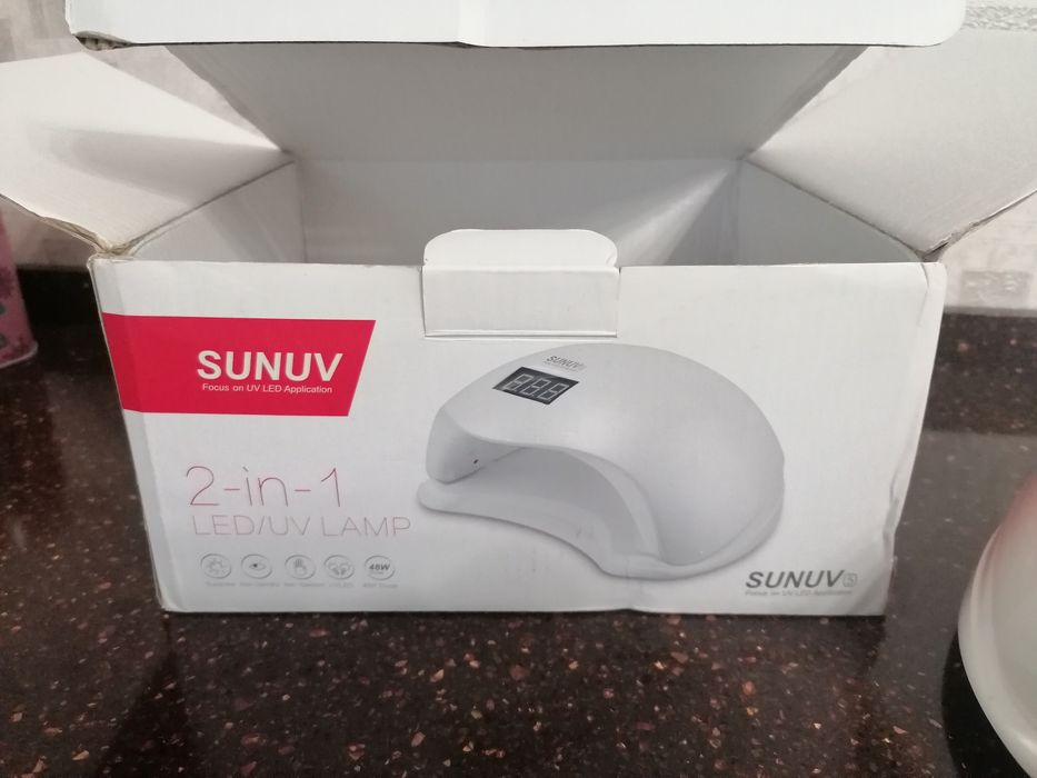Срочно Продам лампу для ногтей