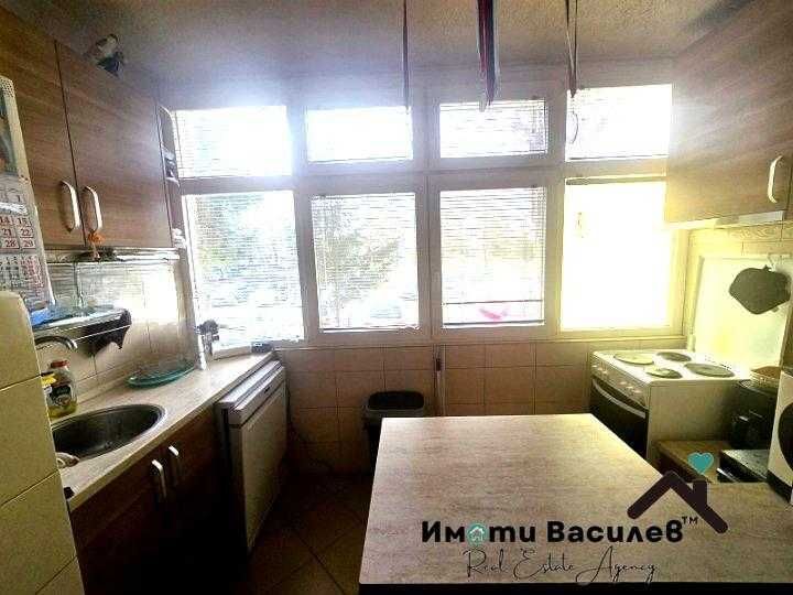 Продава се Тристаен апартамент в София, Център - 80 кв.м за 1275 €/кв.м - Снимка #2