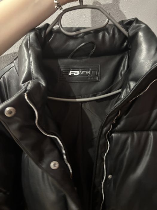 Яке L размер чисто ново