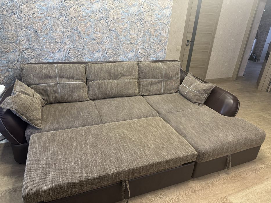 Диван раскладывающийся