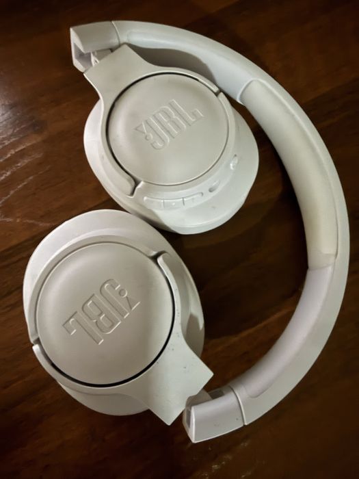 Наушники JBL Tune 720tb