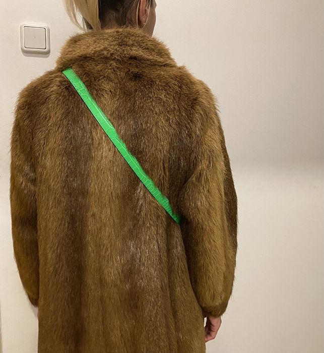 Haina blana naturala nurca