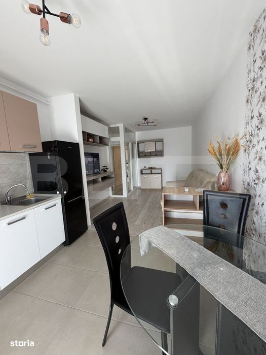 Apartament modern cu 3 camere de vanzare, optional loc de parcare, Mau — fotografia 1