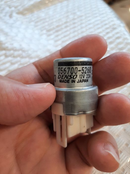 От Субару легаси реле