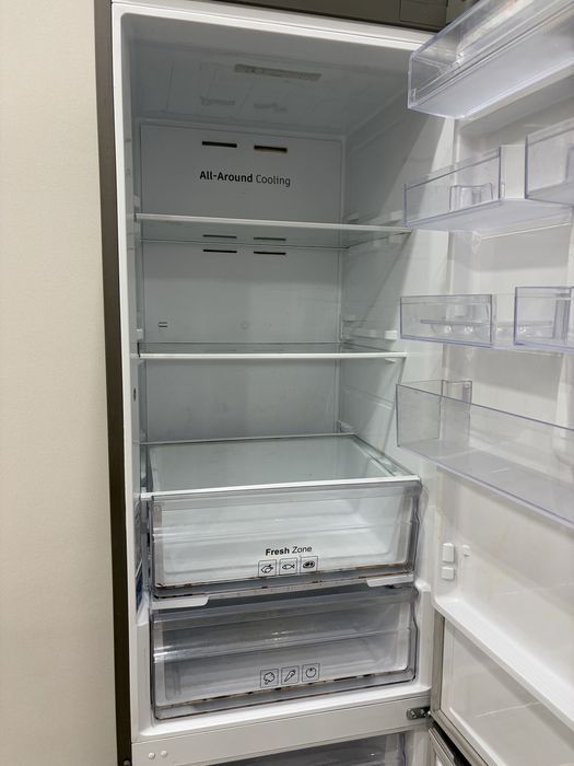 Новый Холодильник Samsung