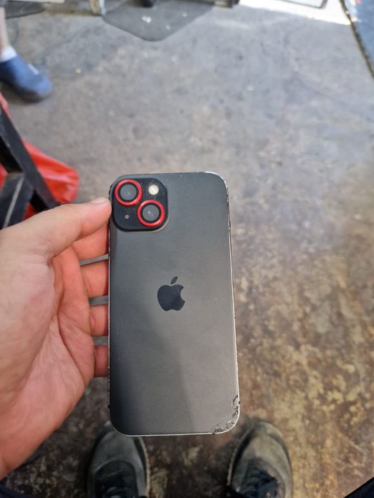 iphone 15 86% baterie