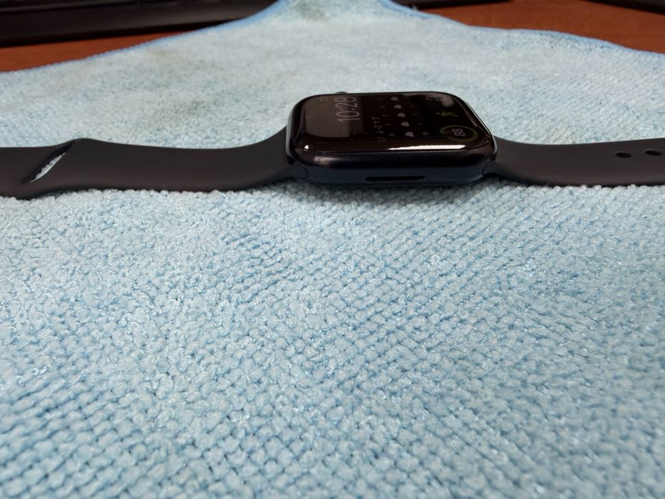 Apple watch 8 45mm midnight