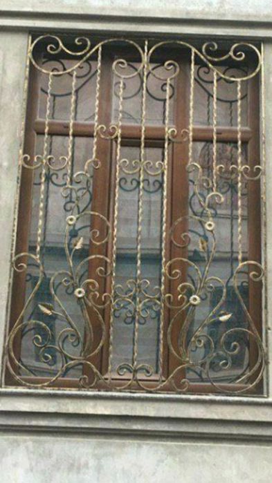 Изготовление металлических оконный решетка, беседка, качели и перила .