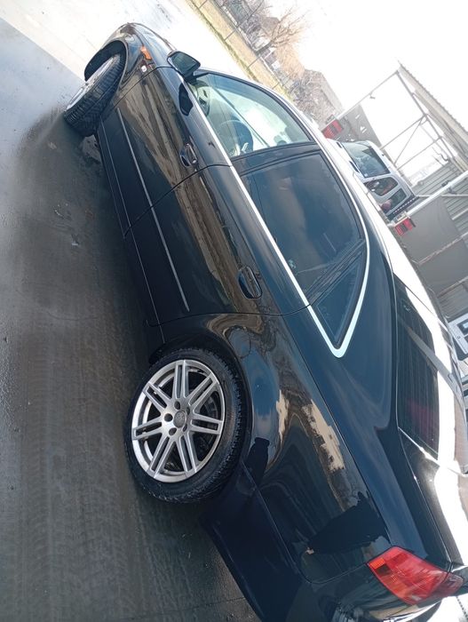 Vând Audi A4 2007,motor2.5 TDI,V6