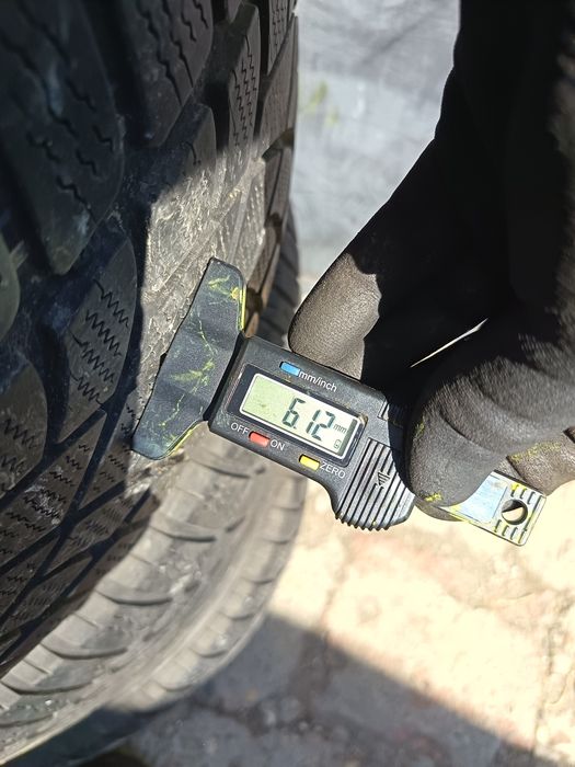 Anvelope MS 255 40 19 Dunlop 2015 5.5-6mm