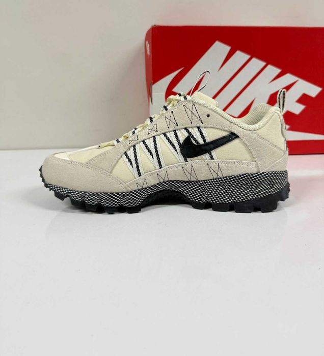 Nike Air Humara W