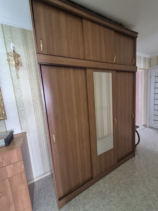 Шкаф купе продам