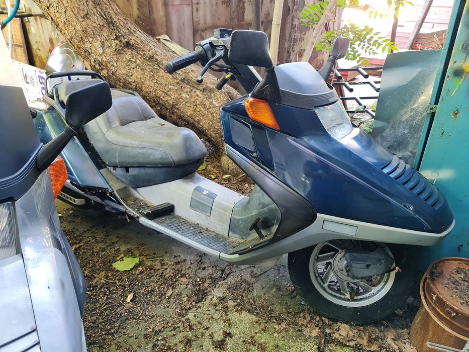 Honda helix cn синият с документи другия за части