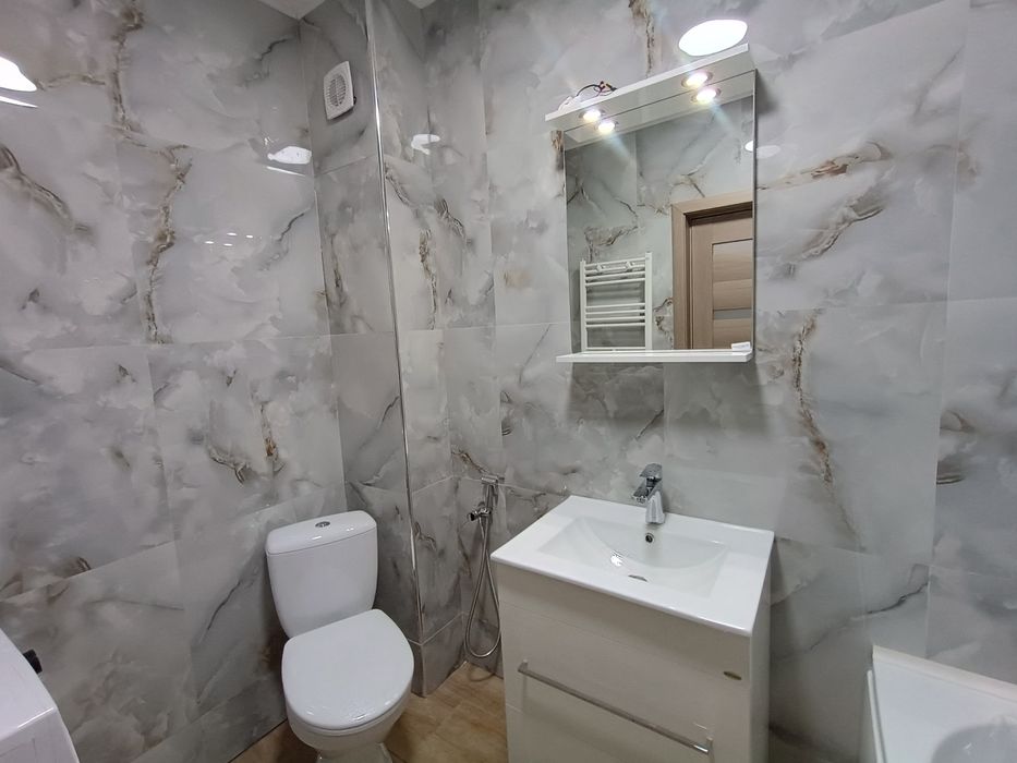 Apartament 3 camere de închiriat Nou – Prima Premium, str. Oneștilor, Oradea, inchiriez si pe o lună