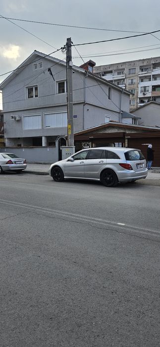 Продавам Mercedes benz R Klasse