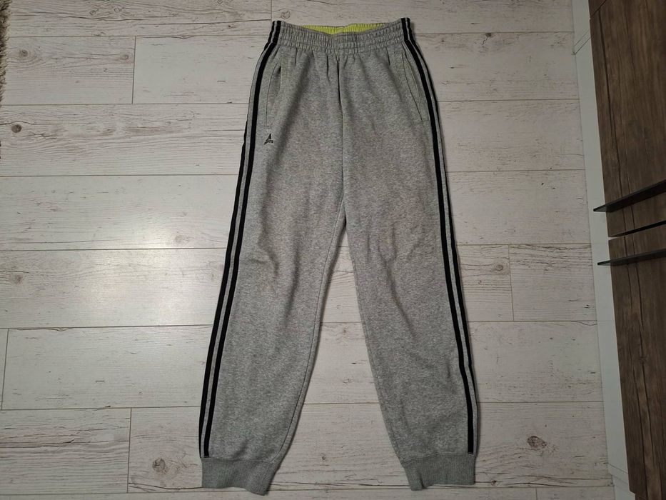 Adidas ориг. ватирано долнище