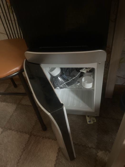 Кулер воды работает только охлаждение