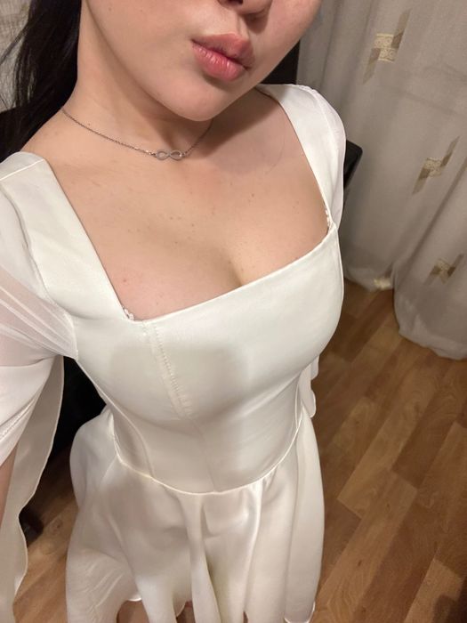 Платье белое пышная