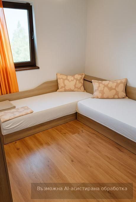 Етаж от къща в района на м-т Траката!