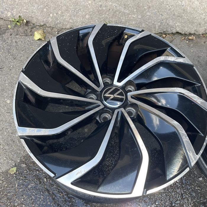17 “ Джанти VW Golf 7/8  оригинални