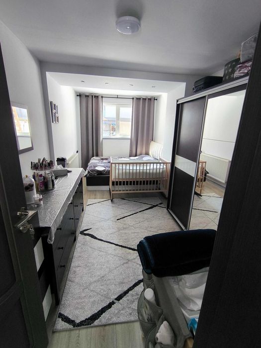 Proprietar Inchiriez casă individuală Voluntari 3 Camere 92mp Util