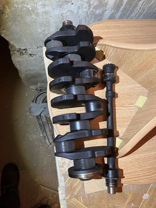 Двигатель по запчастям пассат 1,8