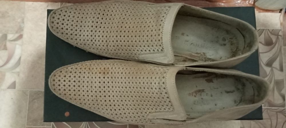 Продам мужские туфли