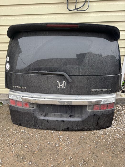 Багажник крышка хонда степвагон