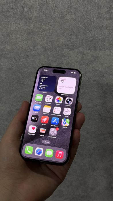 iPhone 15 pro 256 gb