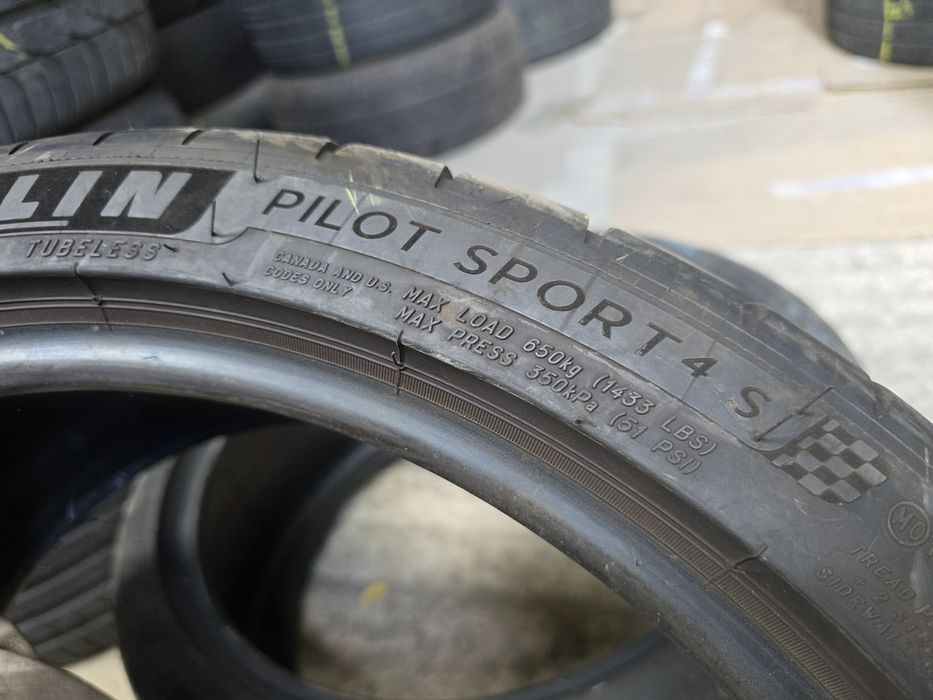 2бр Летни гуми 245 35 19 - Michelin