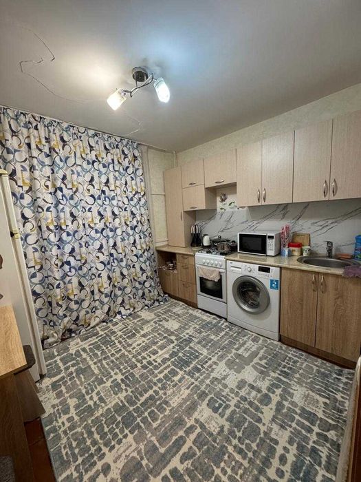 Продам 1-комн квартиру в 19 мкрн