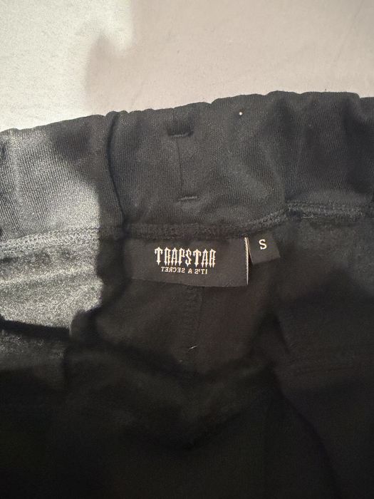 Анцуг Trapstar S