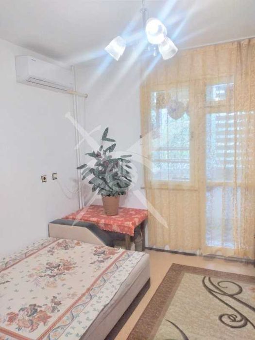 Продава се Двустаен апартамент в Бургас, Победа - 73 кв.м за 1069 €/кв.м - Снимка #2