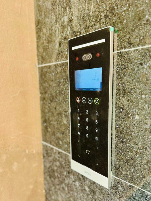 Продава се Тристаен апартамент в София, Студентски град - 124 кв.м за 1955 €/кв.м - Снимка #4