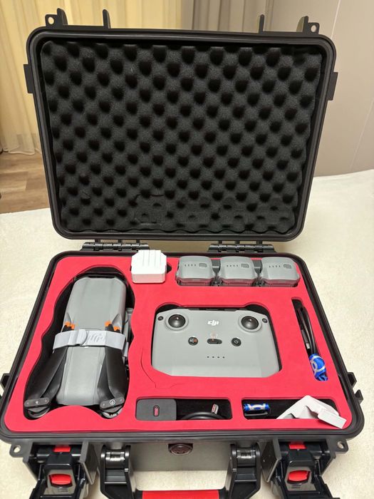DJI AIR 3 COMBO + Твърд Куфар