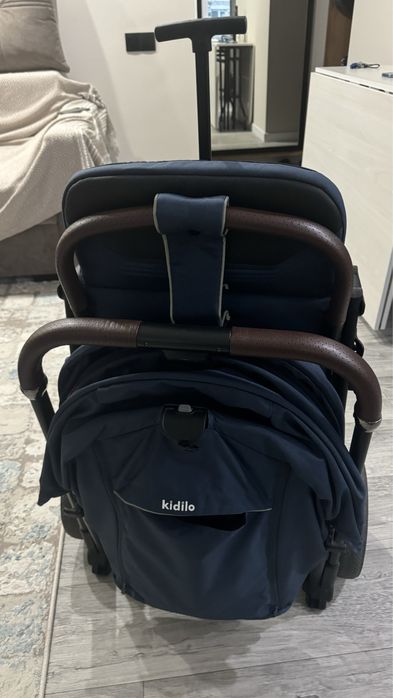 Продам коляску kidilo