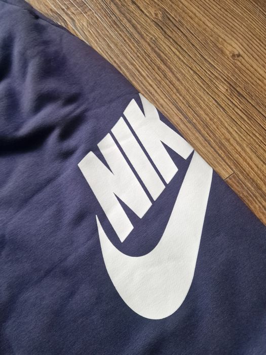 Страхотно мъжко спортно долнище NIKE

Най-висок клас материя и

израбо