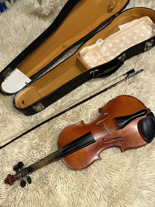 Цигулка 1/2 (ПОЛОВИНКА)