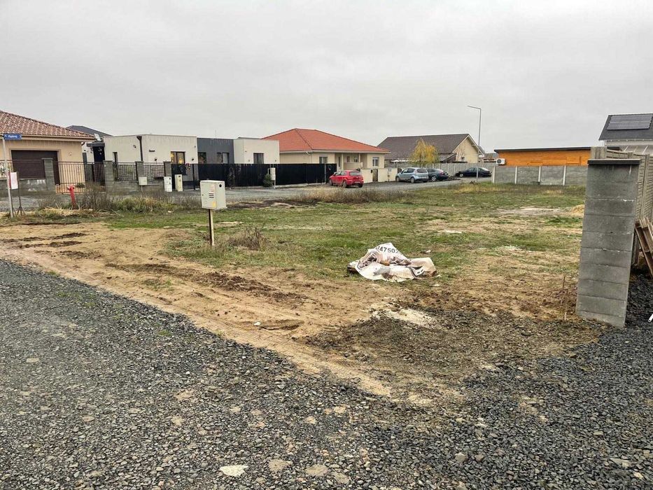 Teren de vanzare în Moșnița Nouă cu utilități în Cartierul Basmelor
