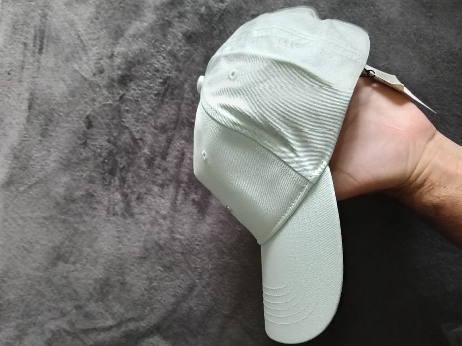 Calvin Klein cotton twill șapcă unisex albastru deschis cu logo mic metalic oS noua originala 100%