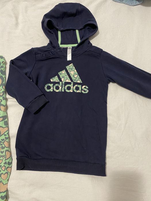 Adidas trening oentru feter 3-4 ani