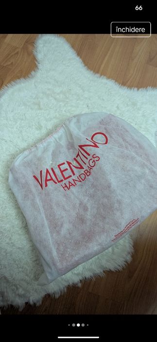 Geanta roșie Valentino, nouă.
