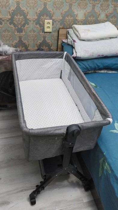 Приставная кроватка люлька