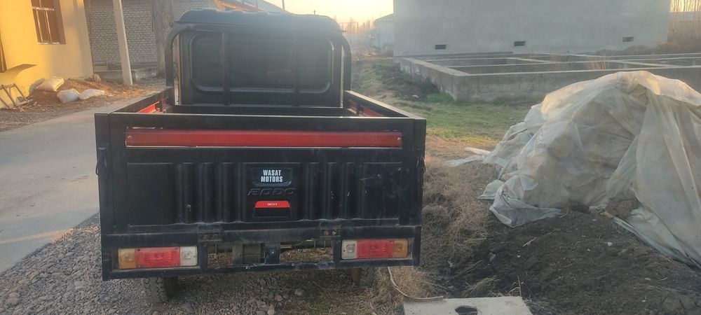 Elkturo muravey sotiladi