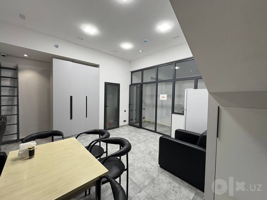 Продажа нежилой/коммерция 178м2 офис, в ЖК Greenwich, первая линия