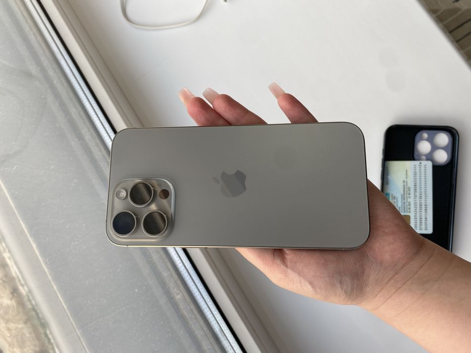 iPhone 15 Pro Max 256 гб